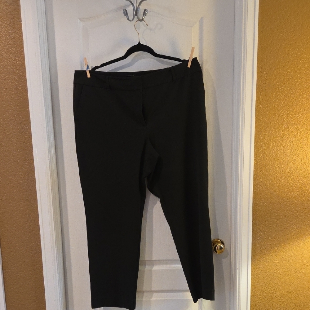 Ann Taylor Black Curvy Trousers